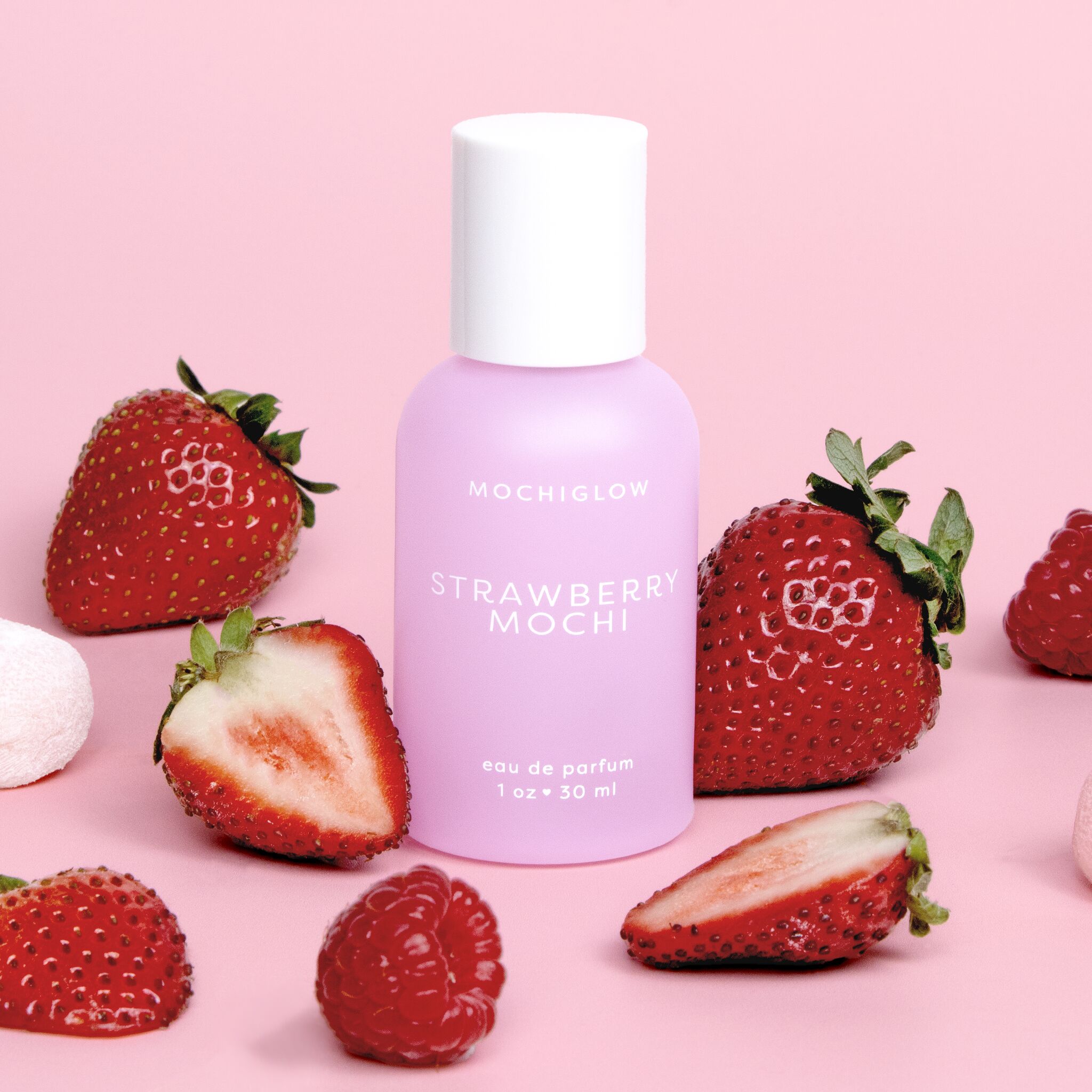 عطر ادکلن استرابری موچی موچی‌گلو - Strawberry Mochi Mochiglow - بررسی، قیمت و خرید