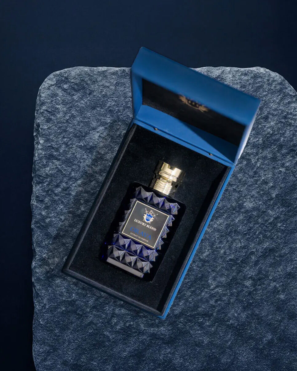 عطر ادکلن اُراوا لاکچری بلِند - Orava Luxury Blend - بررسی، قیمت و خرید