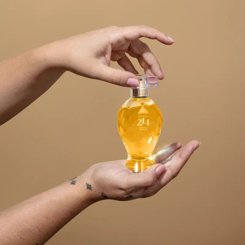 عطر ادکلن دو یک چهار سویا دورادا او بوتیکاریو - 214 Sevilla Dorada O Boticário - بررسی، قیمت و خرید
