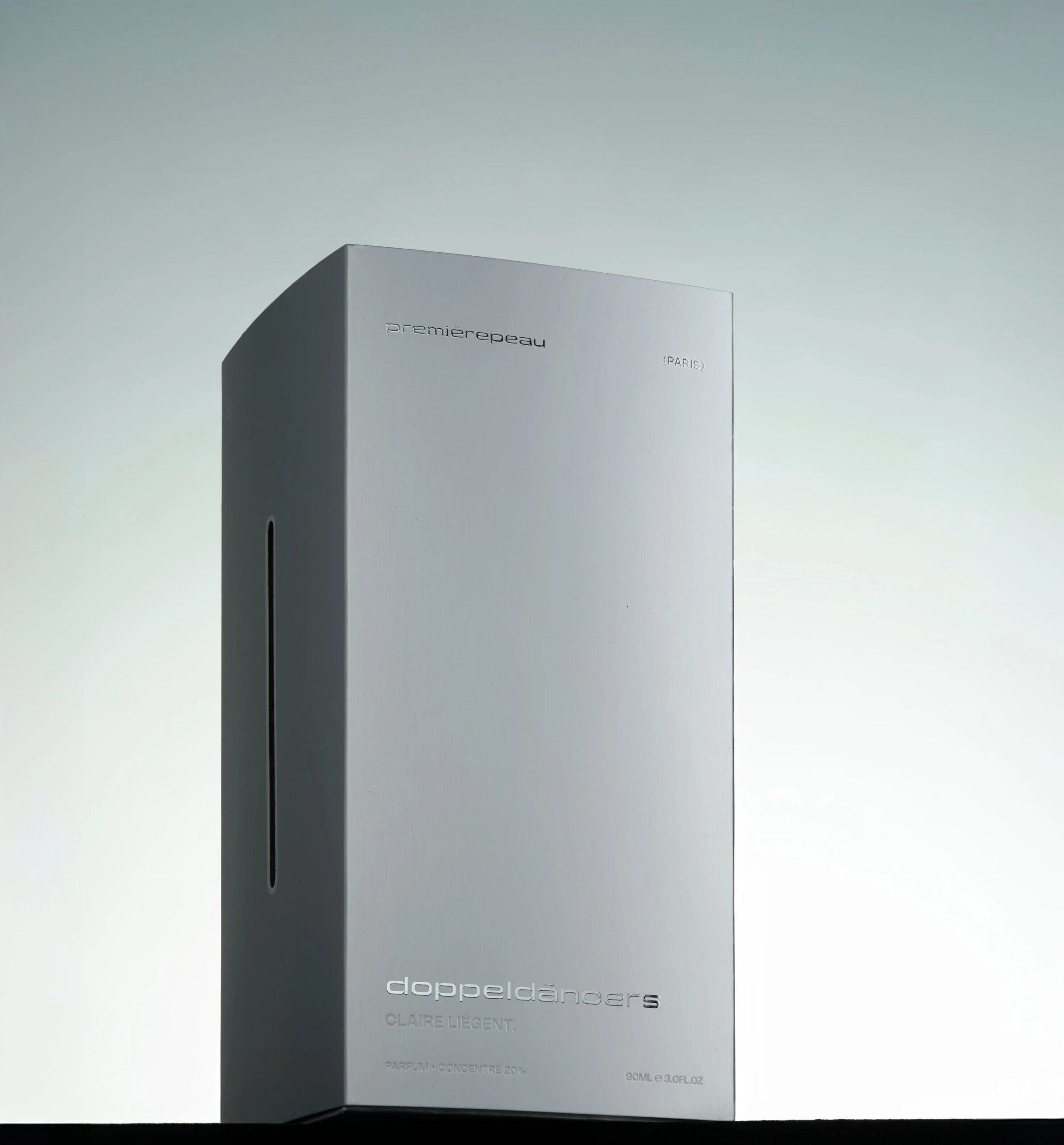 عطر ادکلن داپل دنسرز پرمیر پو - Doppel Däncers Premiere Peau - بررسی، قیمت و خرید