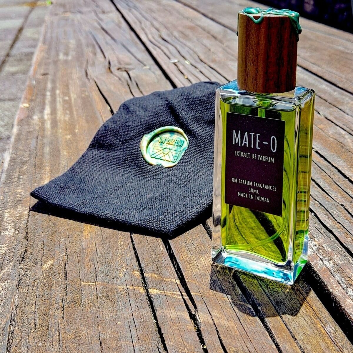 عطر ادکلن رزا بیرمانا لِ ریچِت دِل آنتیکا فارماسیا دل چینگیاله - Mate-O OM Parfum - بررسی، قیمت و خرید