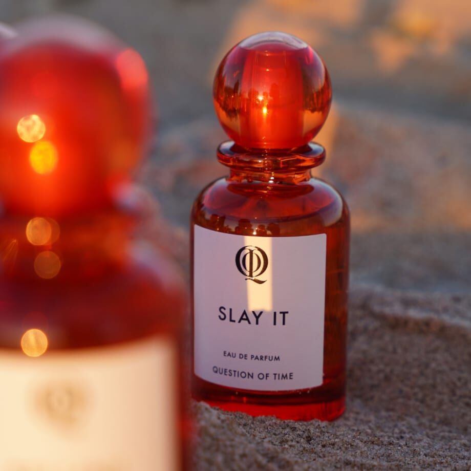 عطر ادکلن اسلی ایت کوت - Slay It QOT - Question of Time - بررسی، قیمت و خرید