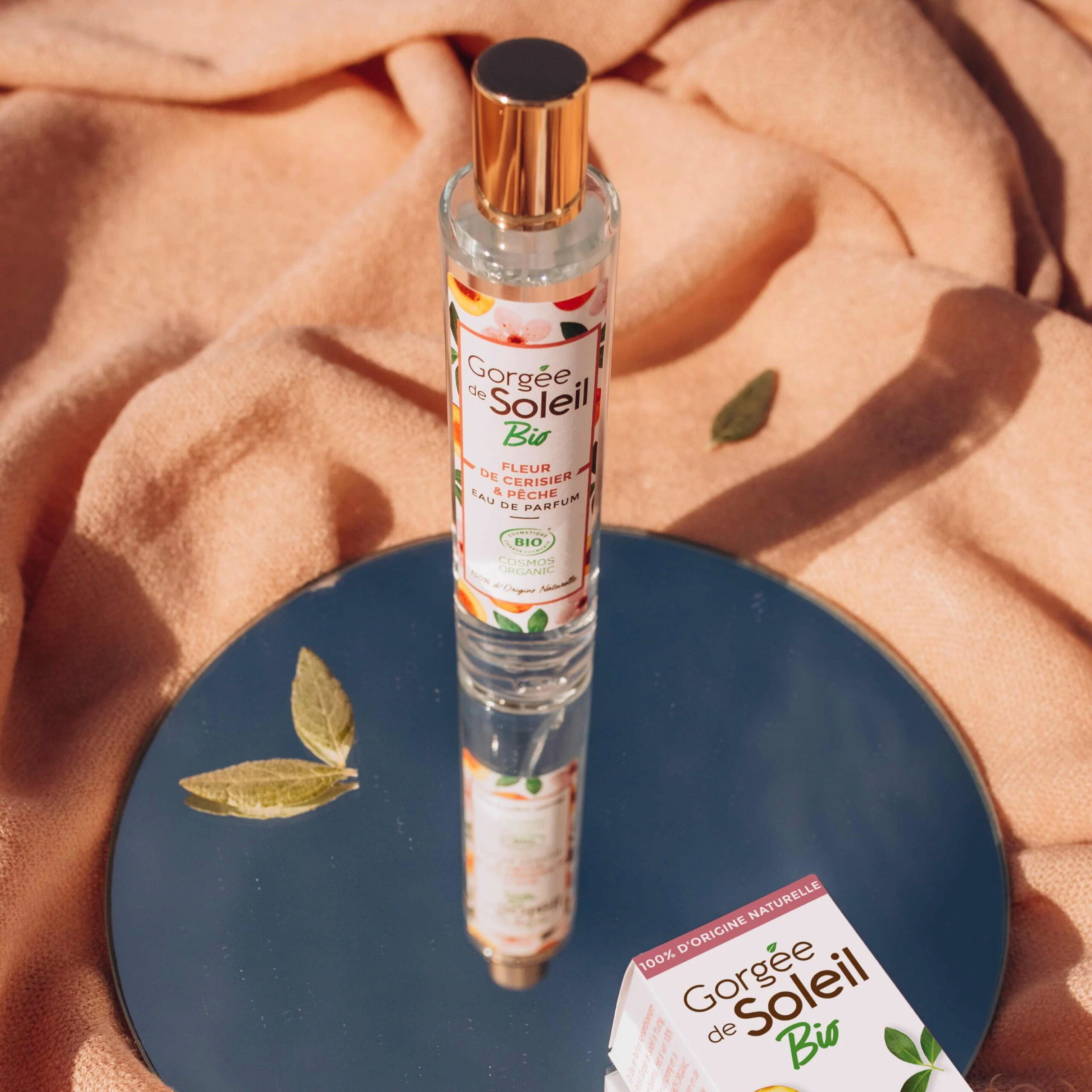 عطر ادکلن فلور د سِریزیه اُ پِش گورژه دو سولی - Fleur de Cerisier & Pêche Gorgée de Soleil - بررسی، قیمت و خرید