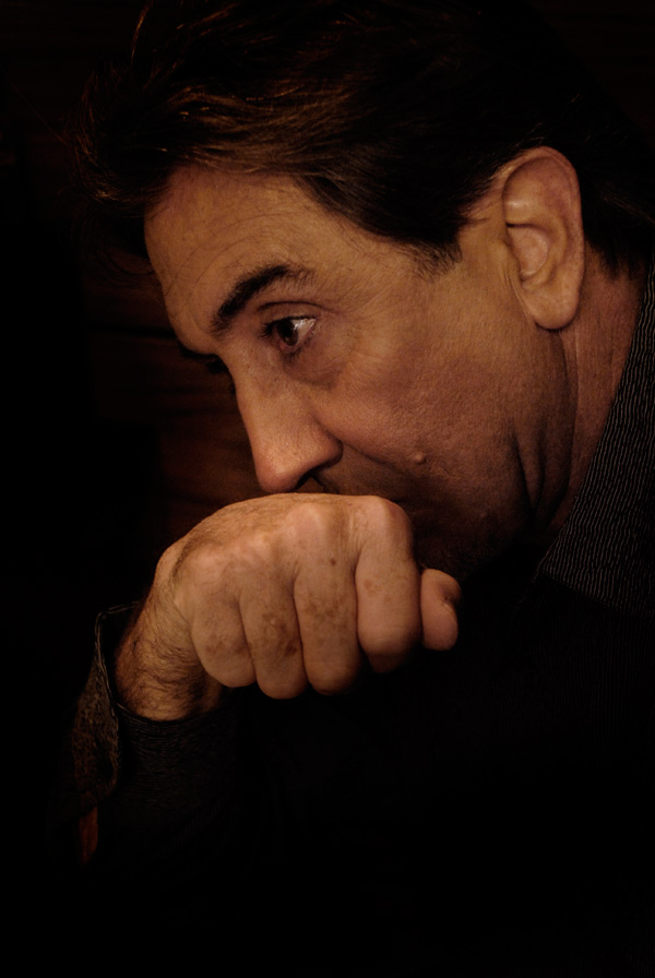 عطر ادکلن آگار ماسک رامون مونه‌گال - Agar Musk Ramon Monegal - بررسی، قیمت و خرید