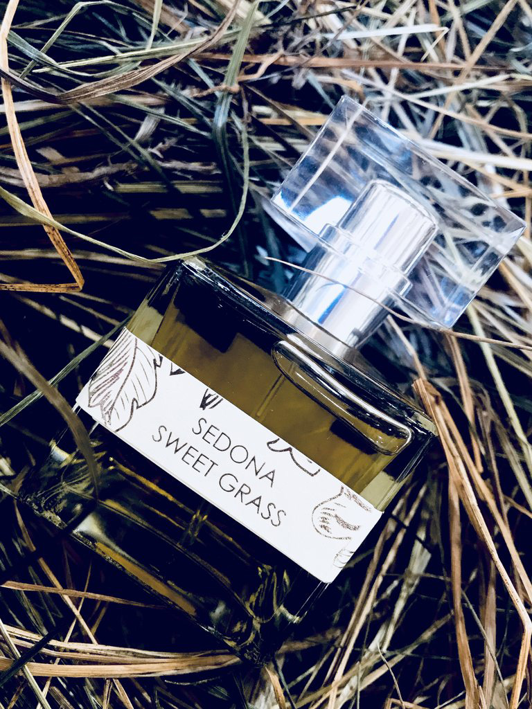 عطر ادکلن سدونا سوییت گرس پراویدنس پرفیوم کو - Sedona Sweet Grass Providence Perfume Co. - بررسی، قیمت و خرید
