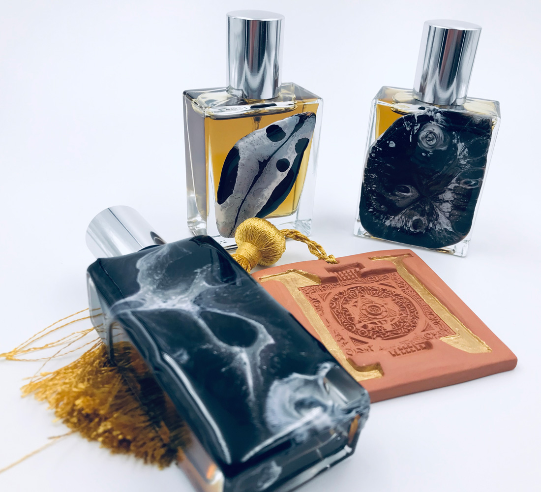 عطر ادکلن نومَدز نیمیره پارفومز - Nomads Nimere Parfums - بررسی، قیمت و خرید