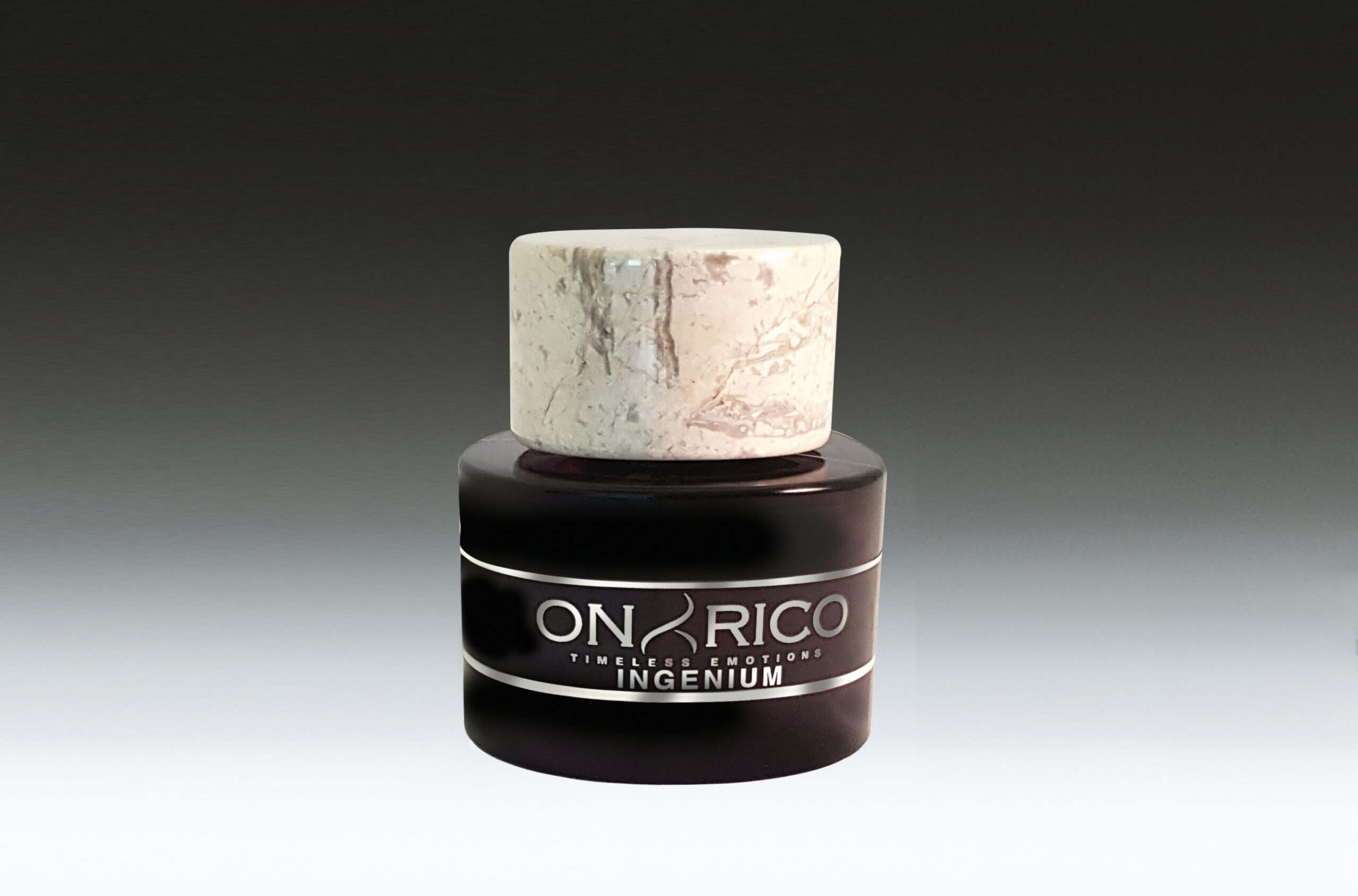 عطر ادکلن اینجینیوم اونریکو - Ingenium Onyrico - بررسی، قیمت و خرید