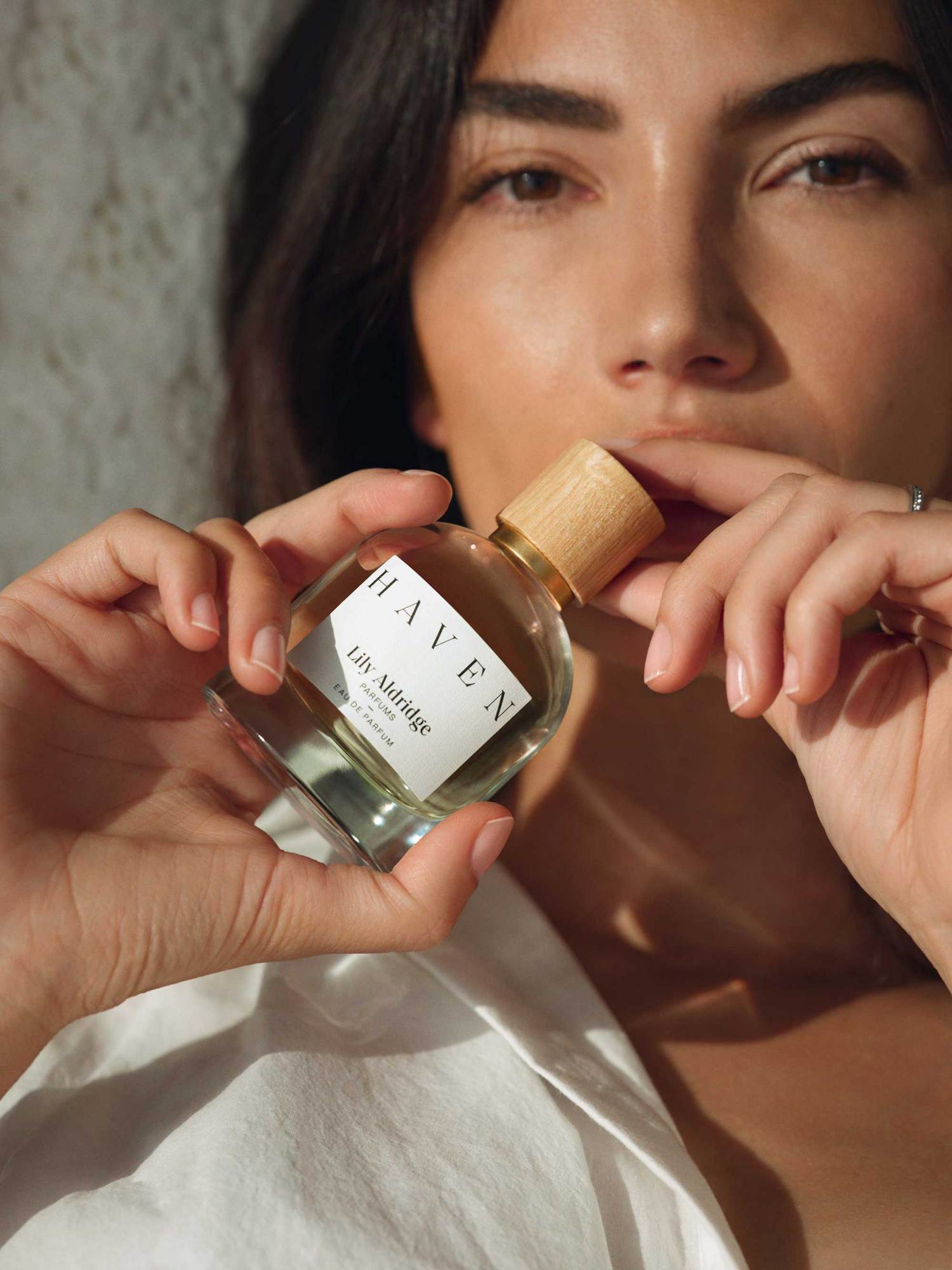 عطر ادکلن هیون لیلی آلدریج - Haven Lily Aldridge - بررسی، قیمت و خرید