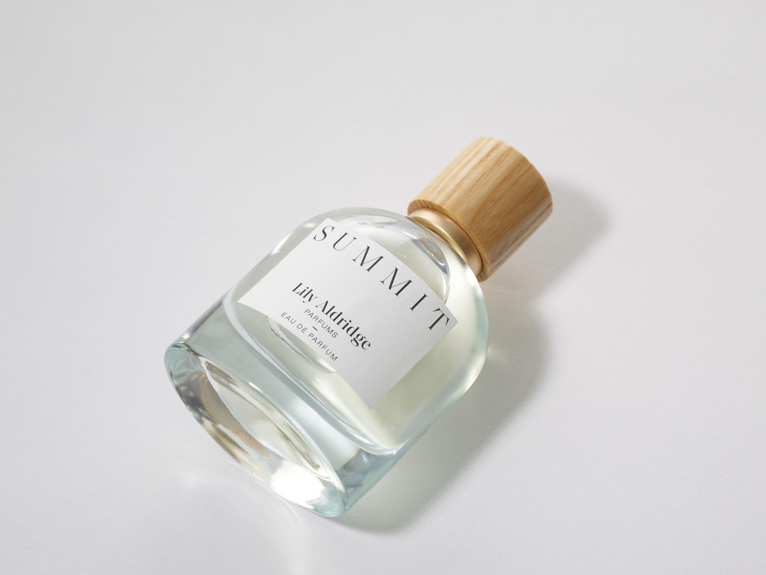 عطر ادکلن سامیت لیلی آلدریج - Summit Lily Aldridge - بررسی، قیمت و خرید