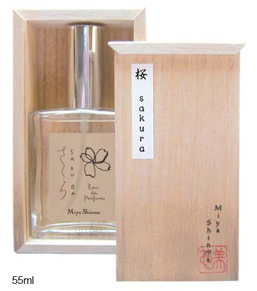 عطر ادکلن ساکورا مییا شینما - Sakura Miya Shinma - بررسی، قیمت و خرید