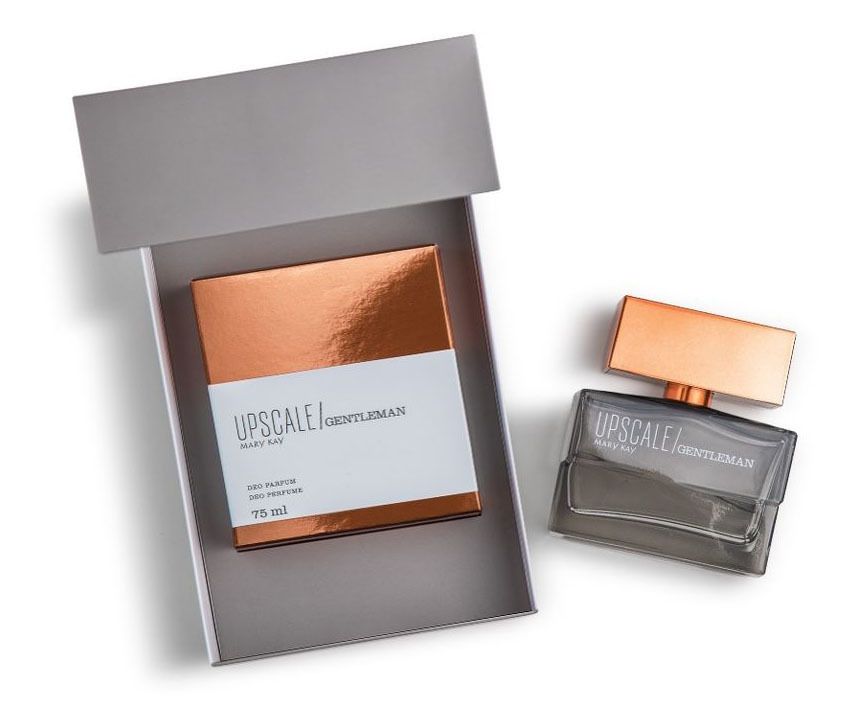 عطر ادکلن آپ‌اسکِیل جِنتلمن مری کی - Upscale Gentleman Mary Kay - بررسی، قیمت و خرید