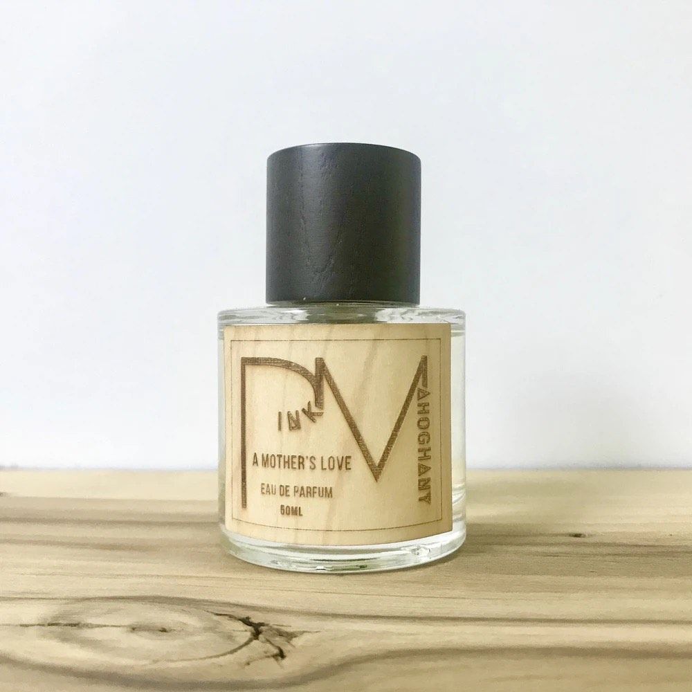 عطر ادکلن اِ مادِرز لاو پینک ماهوگانی فراگرنسز - A Mother’s Love Pink MahogHany Fragrances - بررسی، قیمت و خرید