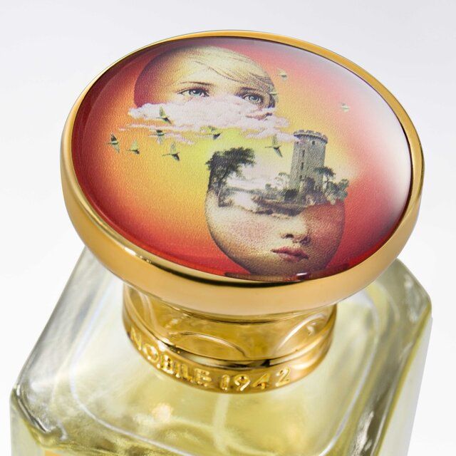 عطر ادکلن لاستانزا دله بامبوله نوبیل ۱۹۴۲ - La Stanza Delle Bambole Nobile 1942 - بررسی، قیمت و خرید