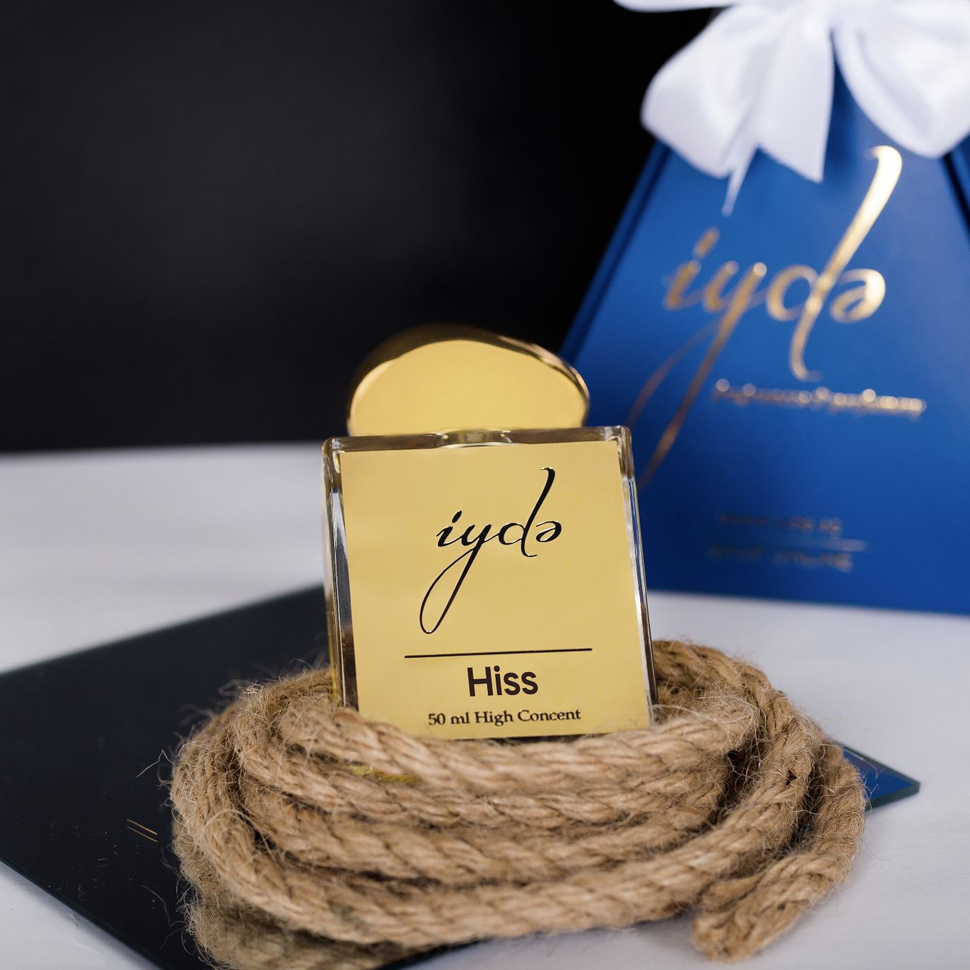 عطر ادکلن هیس اییده - Hiss İydə - بررسی، قیمت و خرید