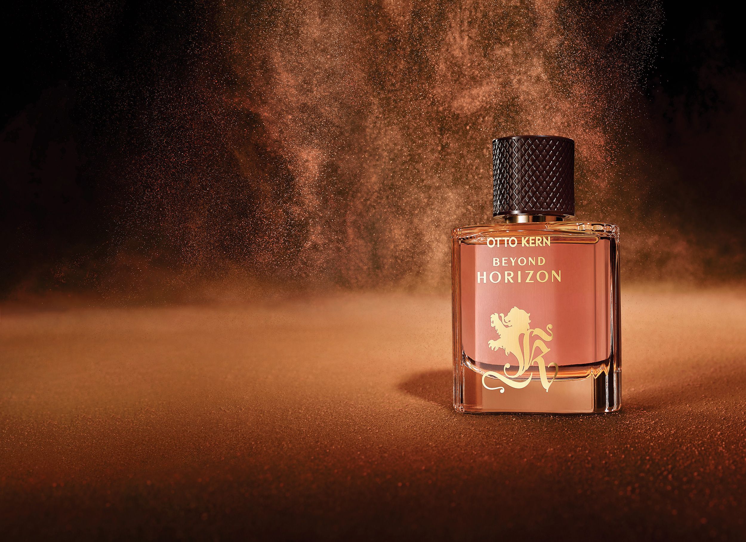 عطر ادکلن بیاند هورایزن اُتو کرن - Beyond Horizon Otto Kern - بررسی، قیمت و خرید