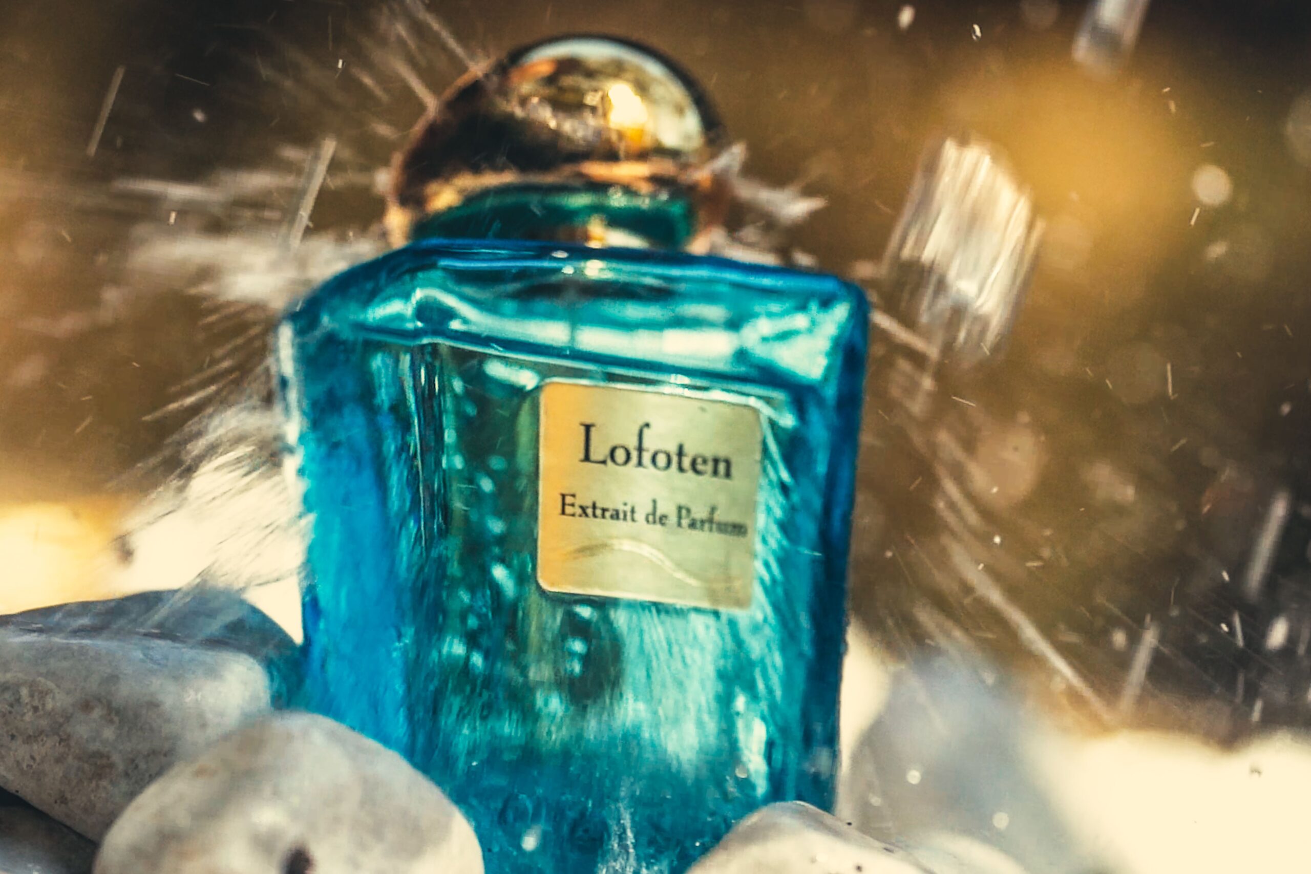 عطر ادکلن لوفوتن اُلفَتولوژی - Lofoten Olfattology - بررسی، قیمت و خرید