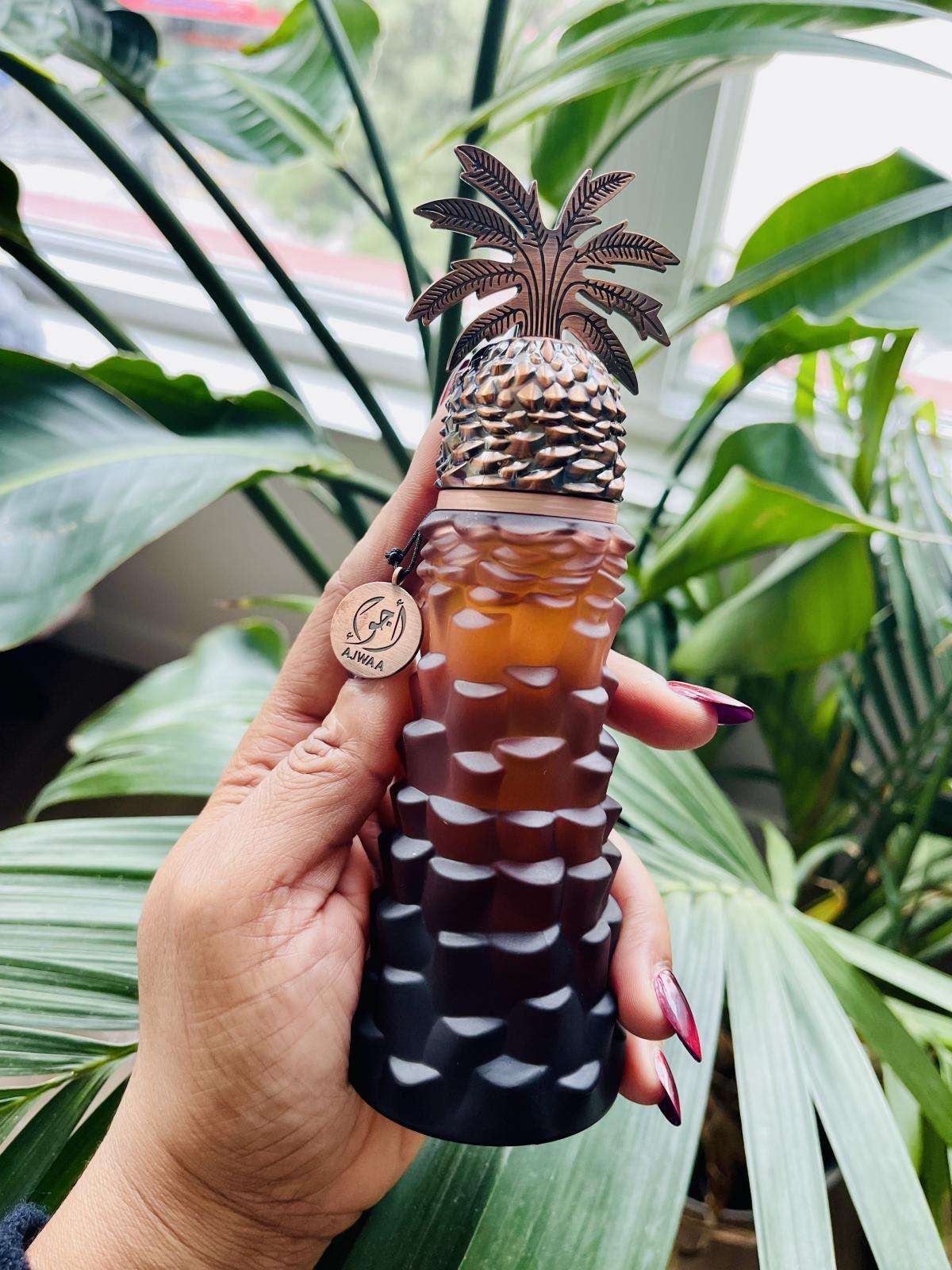 عطر ادکلن عجوه لطافه - Ajwaa Lattafa Perfumes - بررسی، قیمت و خرید