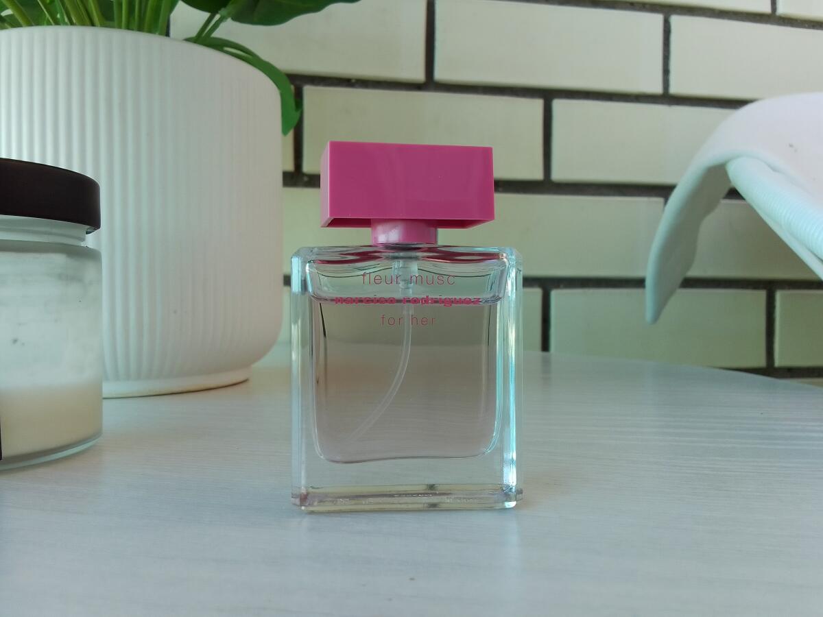 عطر ادکلن نارسیسو رودریگز فلور ماسک فور هر نارسیسو رودریگز - Narciso Rodriguez Fleur Musc for Her Narciso Rodriguez - بررسی، قیمت و خرید
