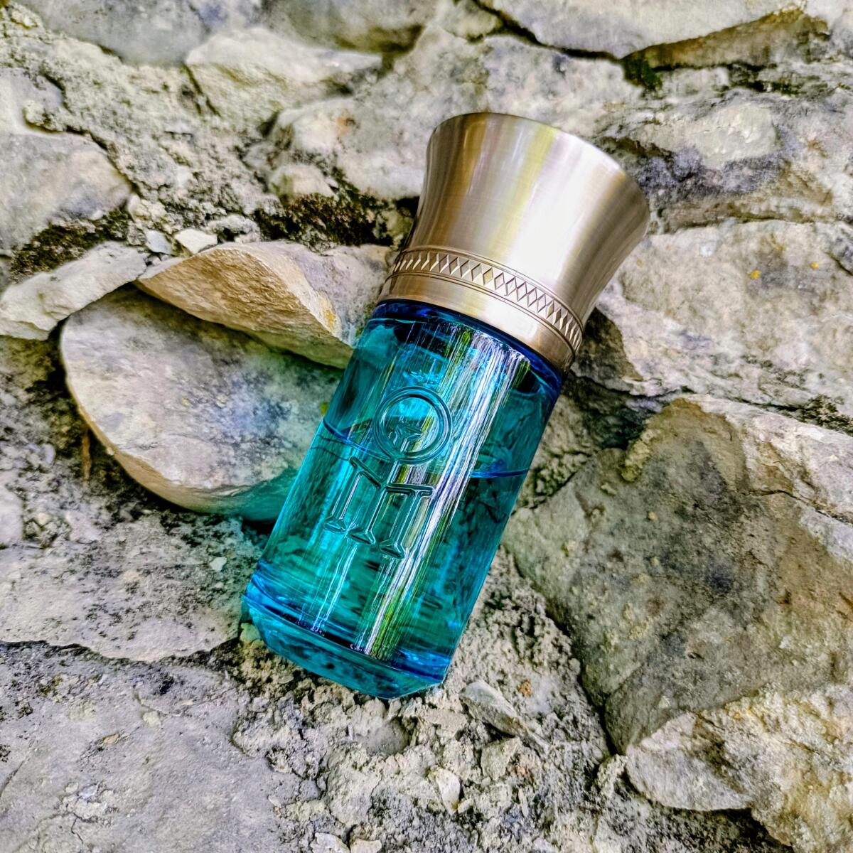 عطر ادکلن فلُو تَندغ لِس لیکویدز ایمجینِغ - Fleuve Tendre Les Liquides Imaginaires - بررسی، قیمت و خرید