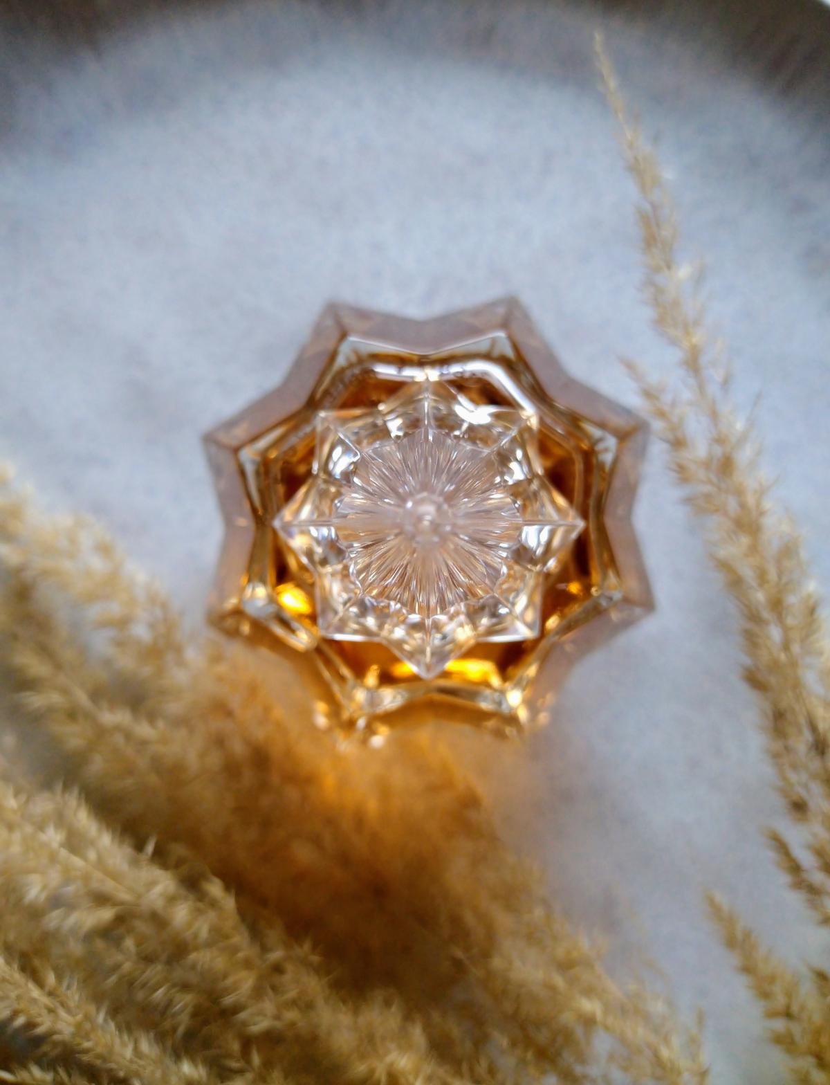 عطر ادکلن فتح دفث ژاک فت - Fath de Fath (1993) Jacques Fath - بررسی، قیمت و خرید