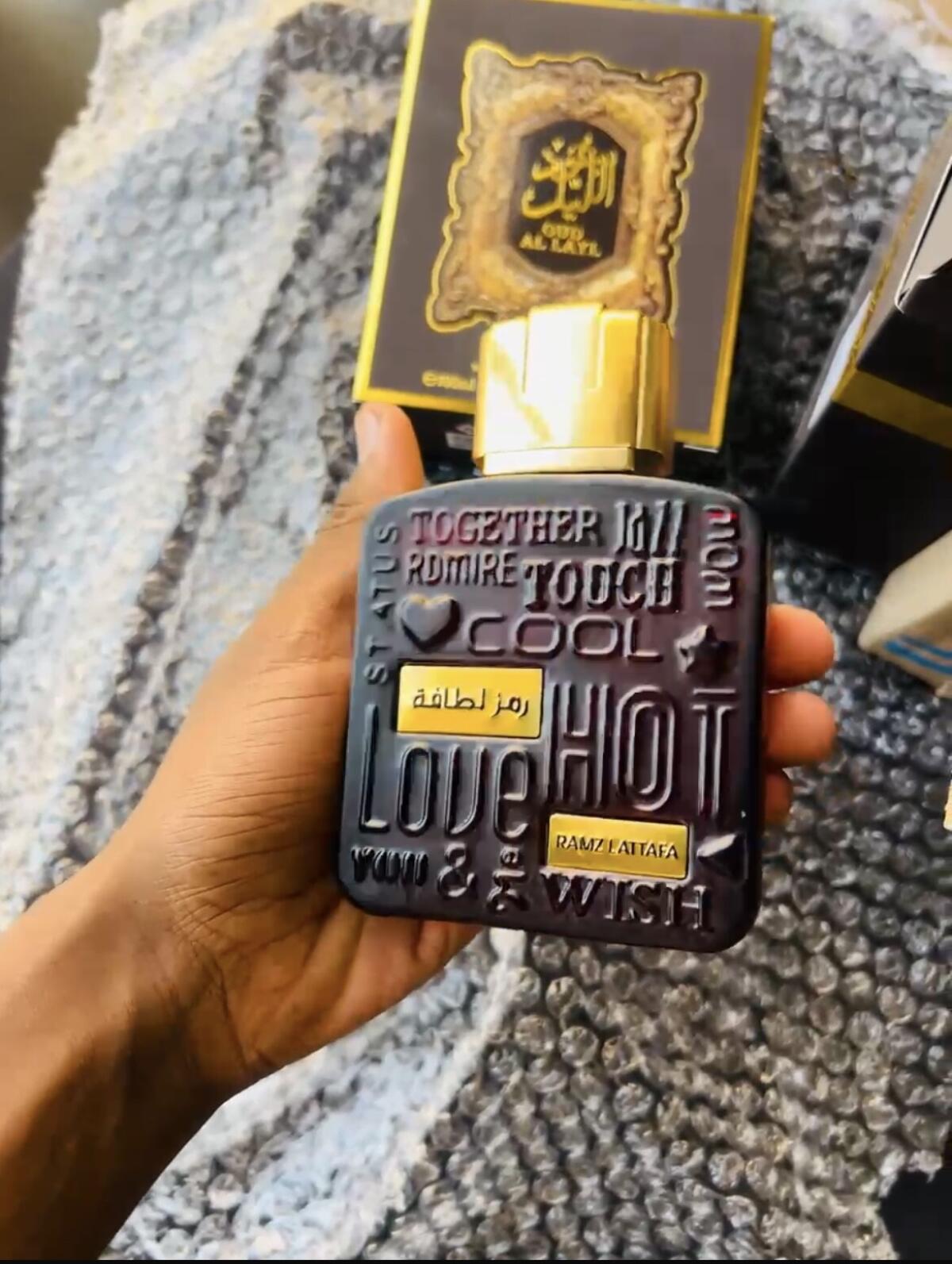 عطر ادکلن رمز لطافه گلد لتافا پرفیومز - Ramz Lattafa (Gold) Lattafa Perfumes - بررسی، قیمت و خرید