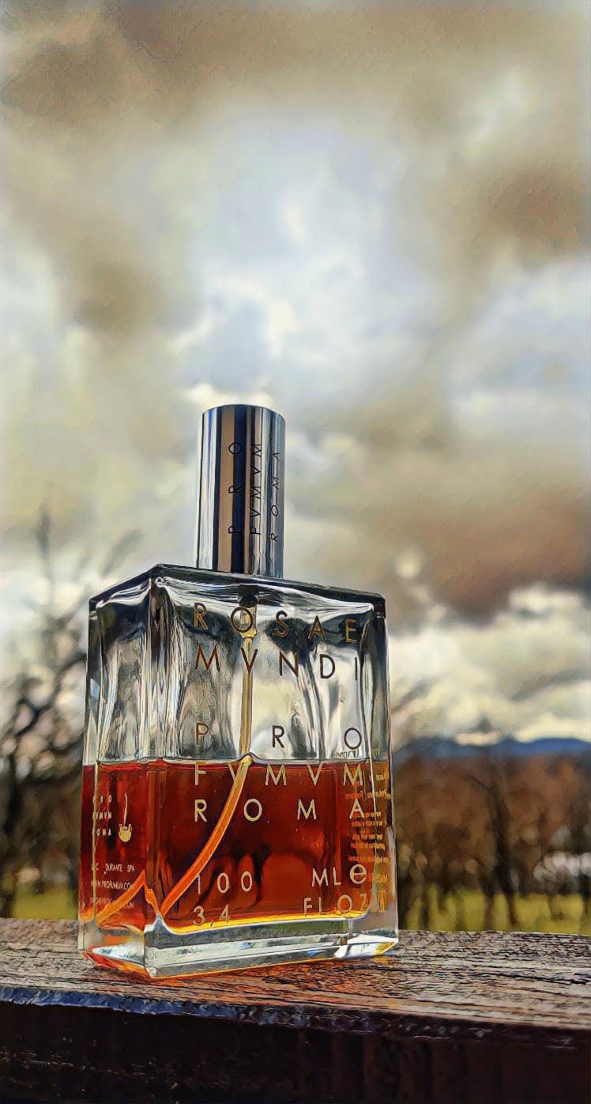 عطر ادکلن رزای موندی پروفیوم روم - Rosae Mundi Profumum Roma - بررسی، قیمت و خرید