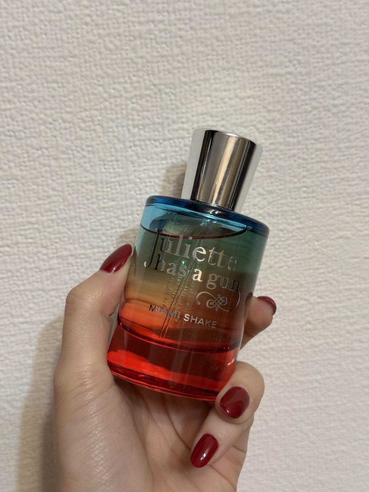 عطر ادکلن مایامی شیک ژولیت هز ا گان - Miami Shake Juliette Has A Gun - بررسی، قیمت و خرید