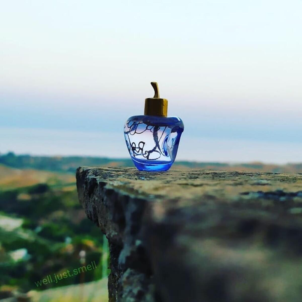 عطر ادکلن لولیتا لمپیکا ل پرمیه پارفوم او دو توالت (مرسور د آمور) لولیتا لمپیکا - Lolita Lempicka Le Premier Parfum Eau de Toilette (Morsure d'Amour) Lolita Lempicka - بررسی، قیمت و خرید