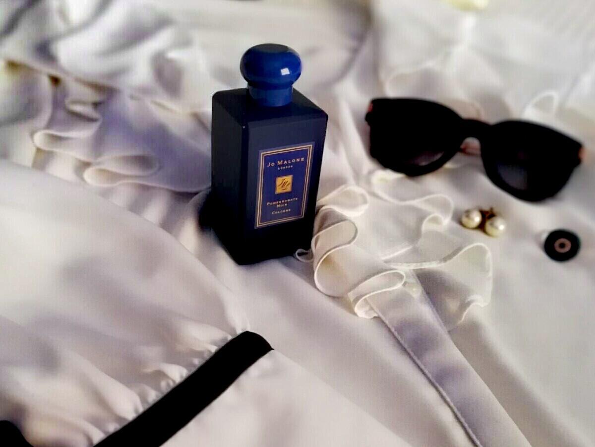 عطر ادکلن پامگرنیت نوآر کریسمس ادیشن جو مالون لندن - Pomegranate Noir Christmas Edition Jo Malone London - بررسی، قیمت و خرید