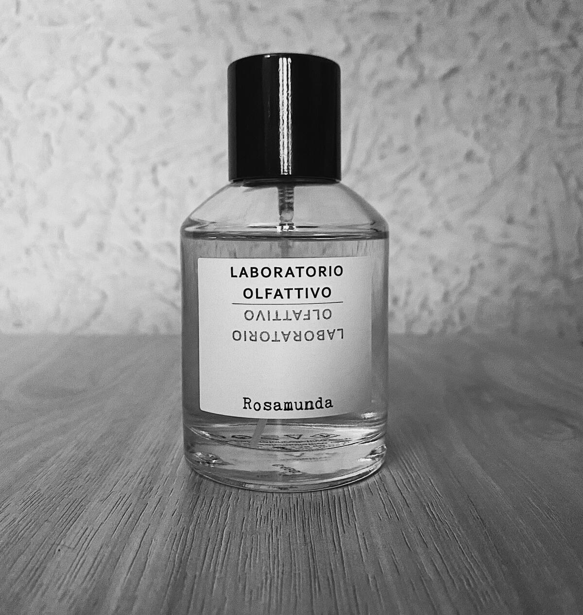 عطر ادکلن روزاموندا لابوراتوریو اولفاتیوو - Rosamunda Laboratorio Olfattivo - بررسی، قیمت و خرید