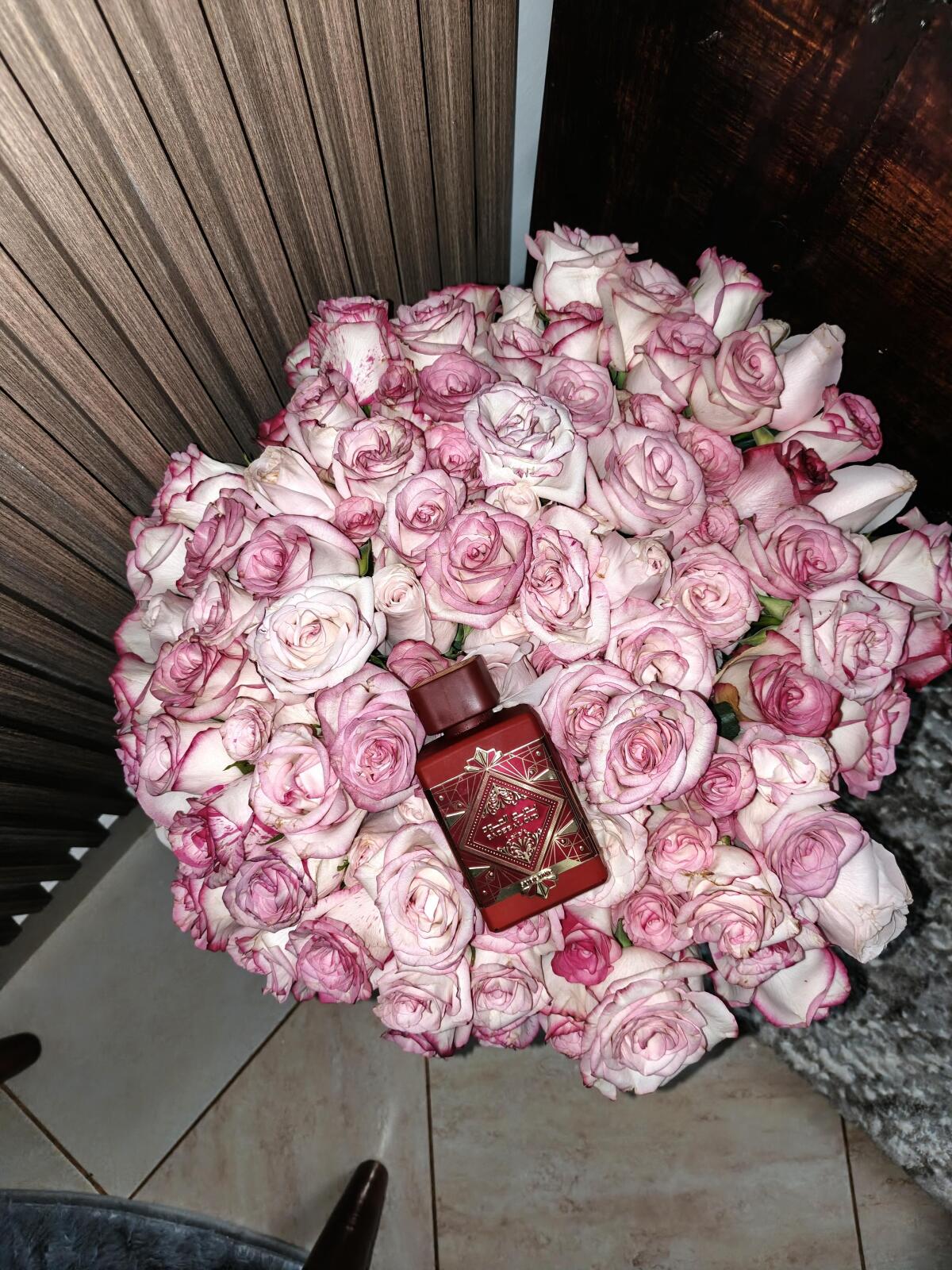 عطر ادکلن بدوء العود سوبلیم لتافا پرفیومز - Bade'e Al Oud Sublime Lattafa Perfumes - بررسی، قیمت و خرید