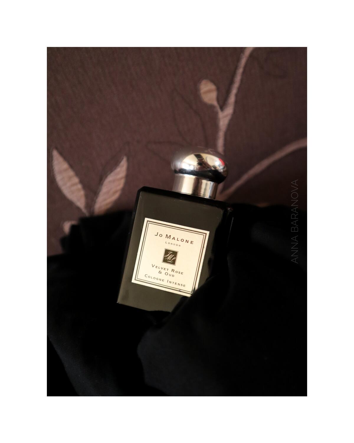 عطر ادکلن ولوت رز اند عود جو مالون لندن - Velvet Rose & Oud Jo Malone London - بررسی، قیمت و خرید