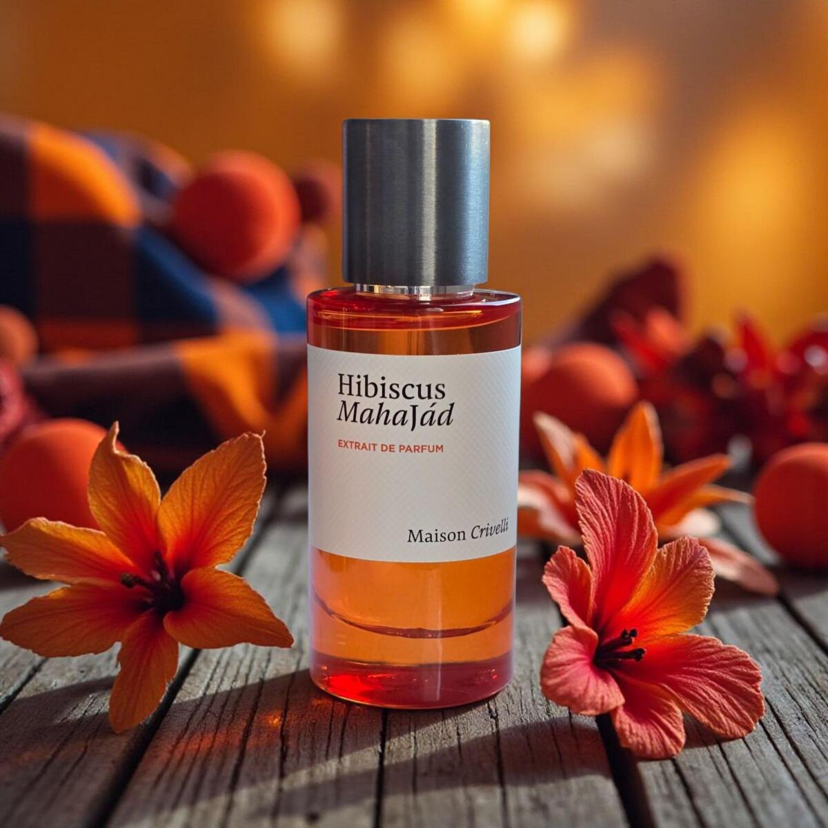 عطر ادکلن حیبیسکوس مهاجاد مزان کریوی - Hibiscus Mahajád Maison Crivelli - بررسی، قیمت و خرید