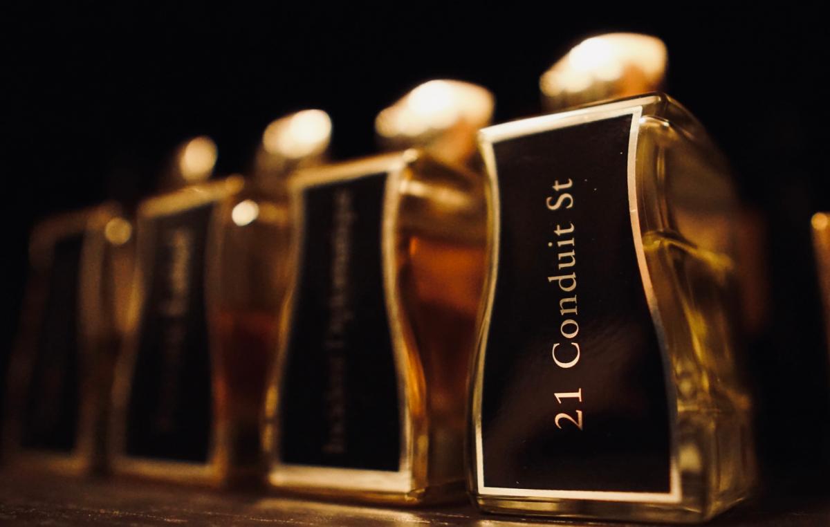 عطر ادکلن ۲۱ کندوئیت استریت ژووُی پاریس - 21 Conduit St Jovoy Paris - بررسی، قیمت و خرید