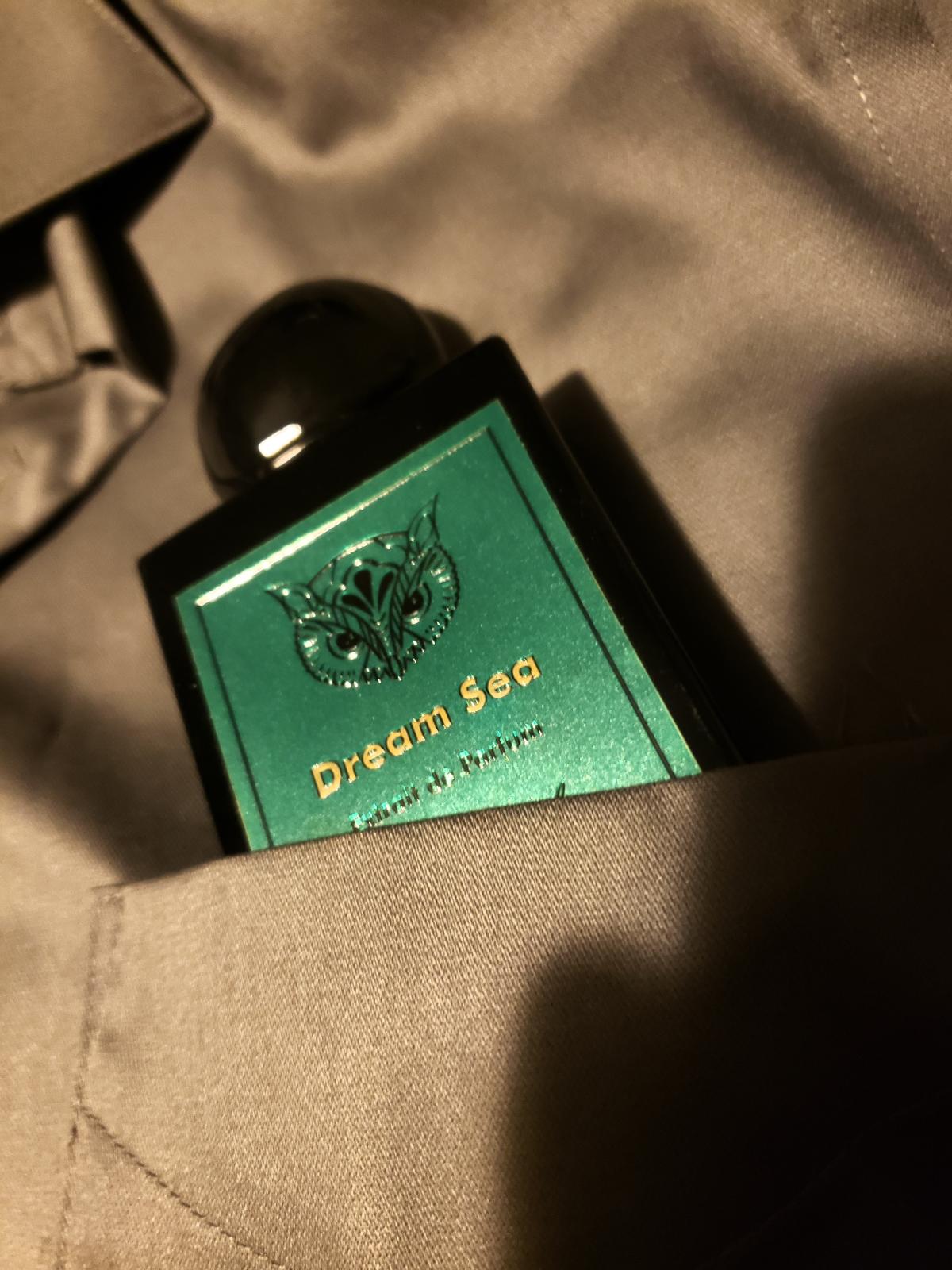 عطر ادکلن دریم سی لورنتزو پاتزالیه - Dream Sea Lorenzo Pazzaglia - بررسی، قیمت و خرید