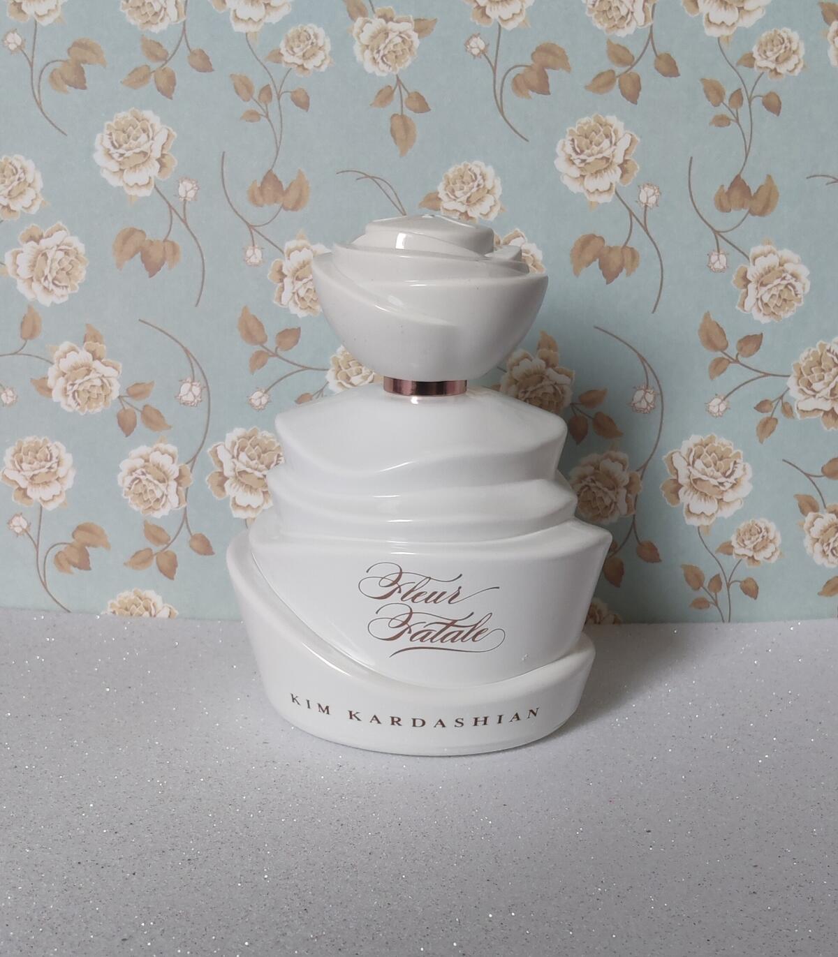عطر ادکلن فلور فتال کیم کارداشیان - Fleur Fatale Kim Kardashian - بررسی، قیمت و خرید
