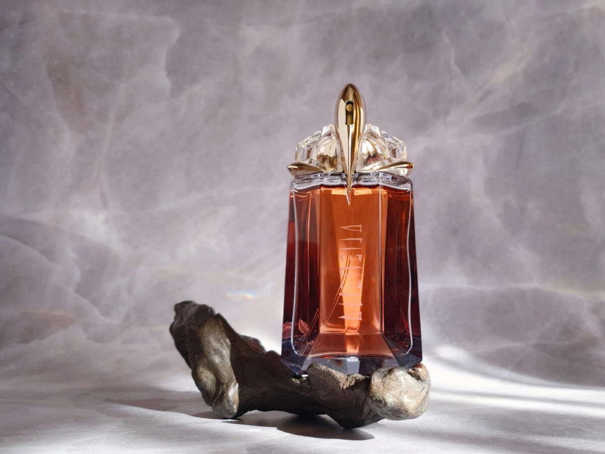 عطر ادکلن اِیلیِن میراج موگلر - Alien Mirage Mugler - بررسی، قیمت و خرید