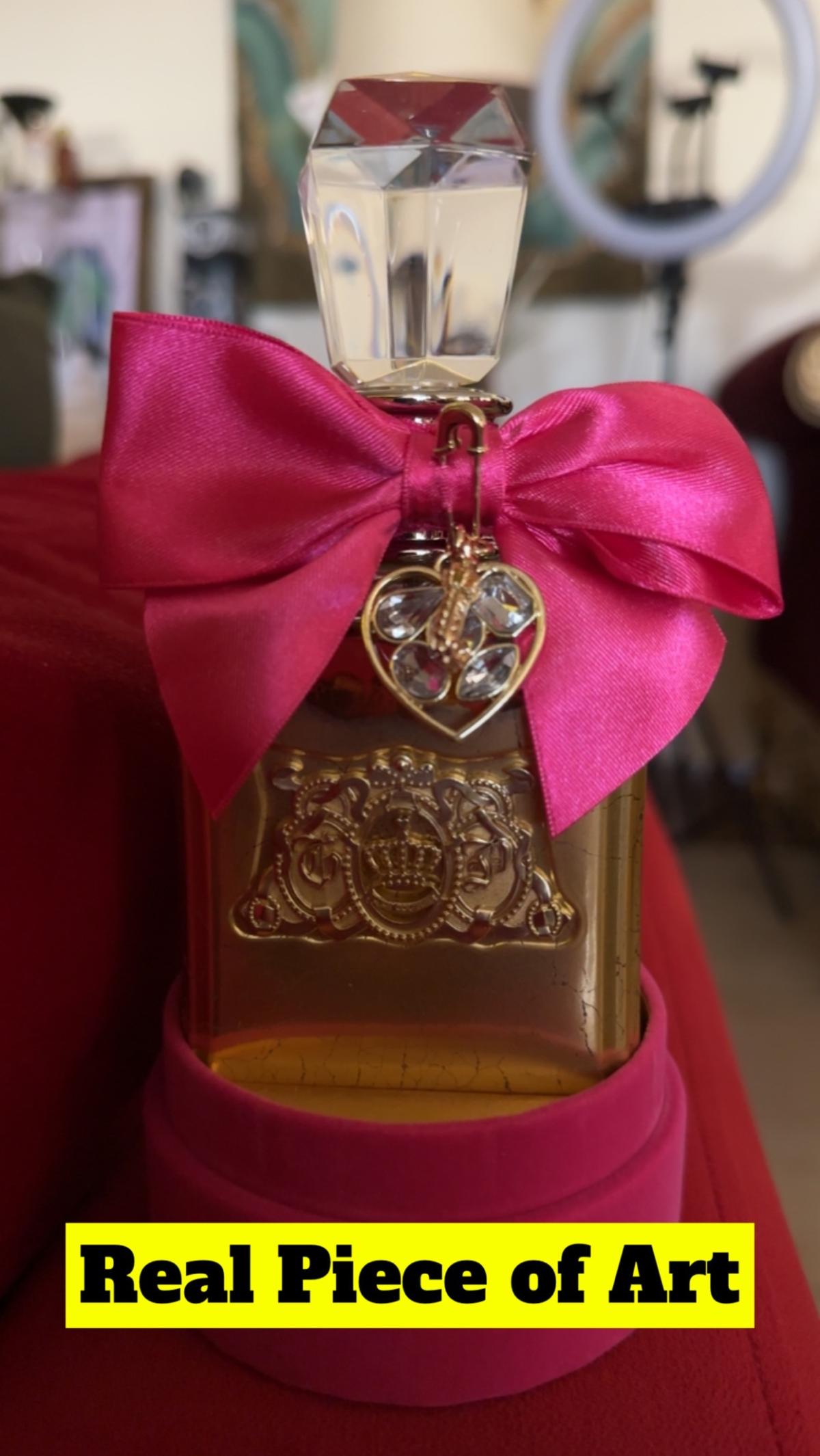 عطر ادکلن ویوا لا جوسی لوکس پارفوم جویسی کوتور - Viva La Juicy Luxe Parfum Juicy Couture - بررسی، قیمت و خرید
