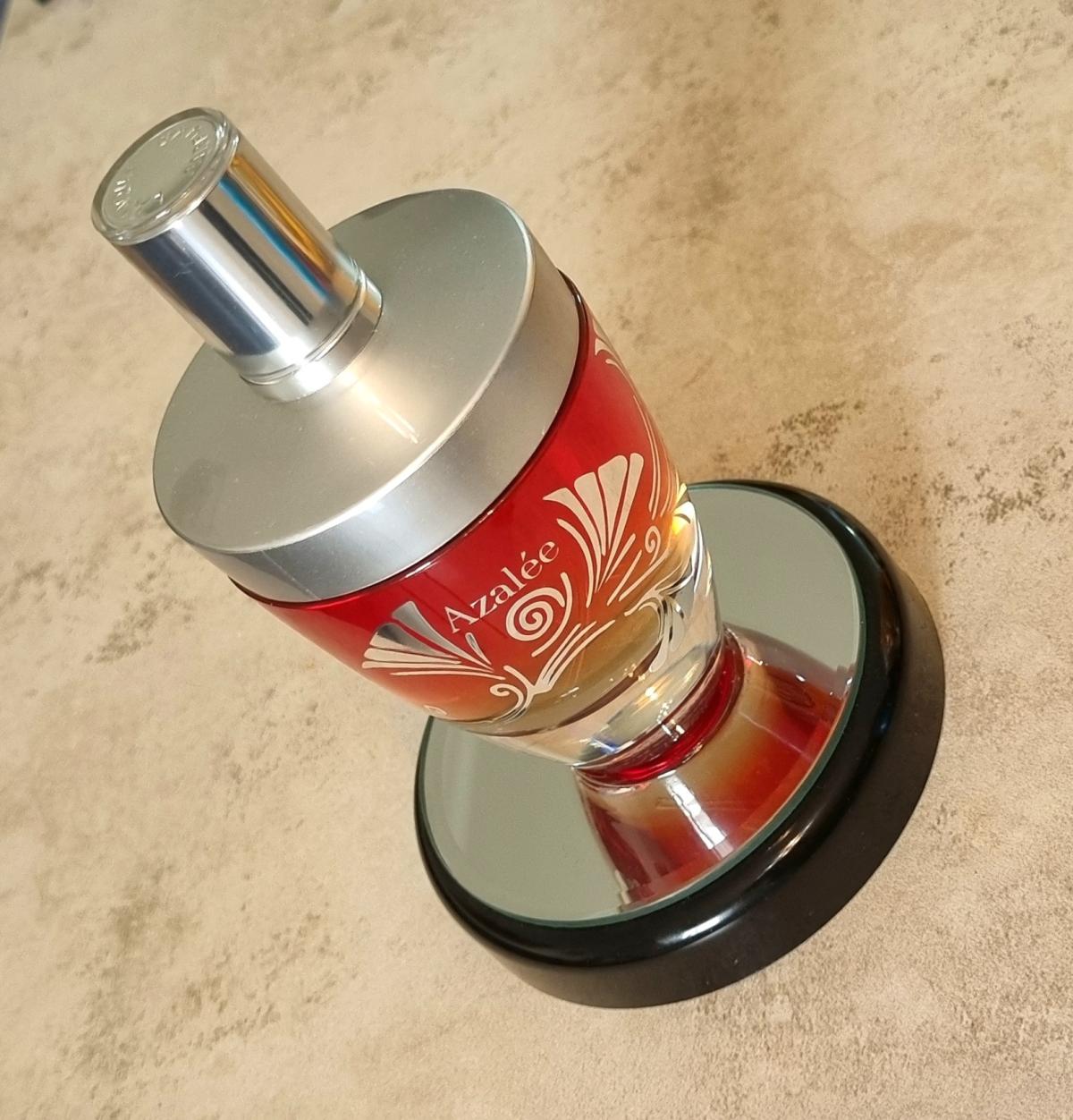 عطر ادکلن آزالی لالیک - Azalee Lalique - بررسی، قیمت و خرید