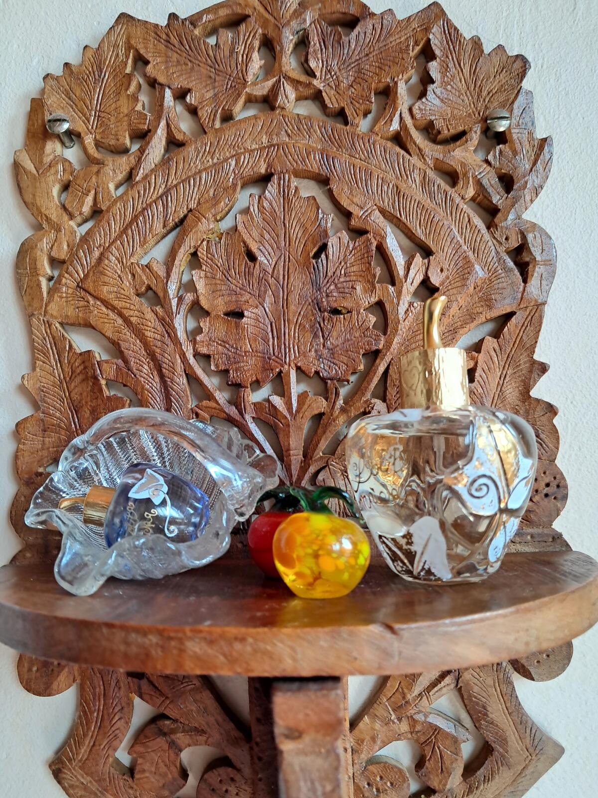عطر ادکلن لو جولی لولیتا لمپیکا - L’Eau Jolie Lolita Lempicka - بررسی، قیمت و خرید