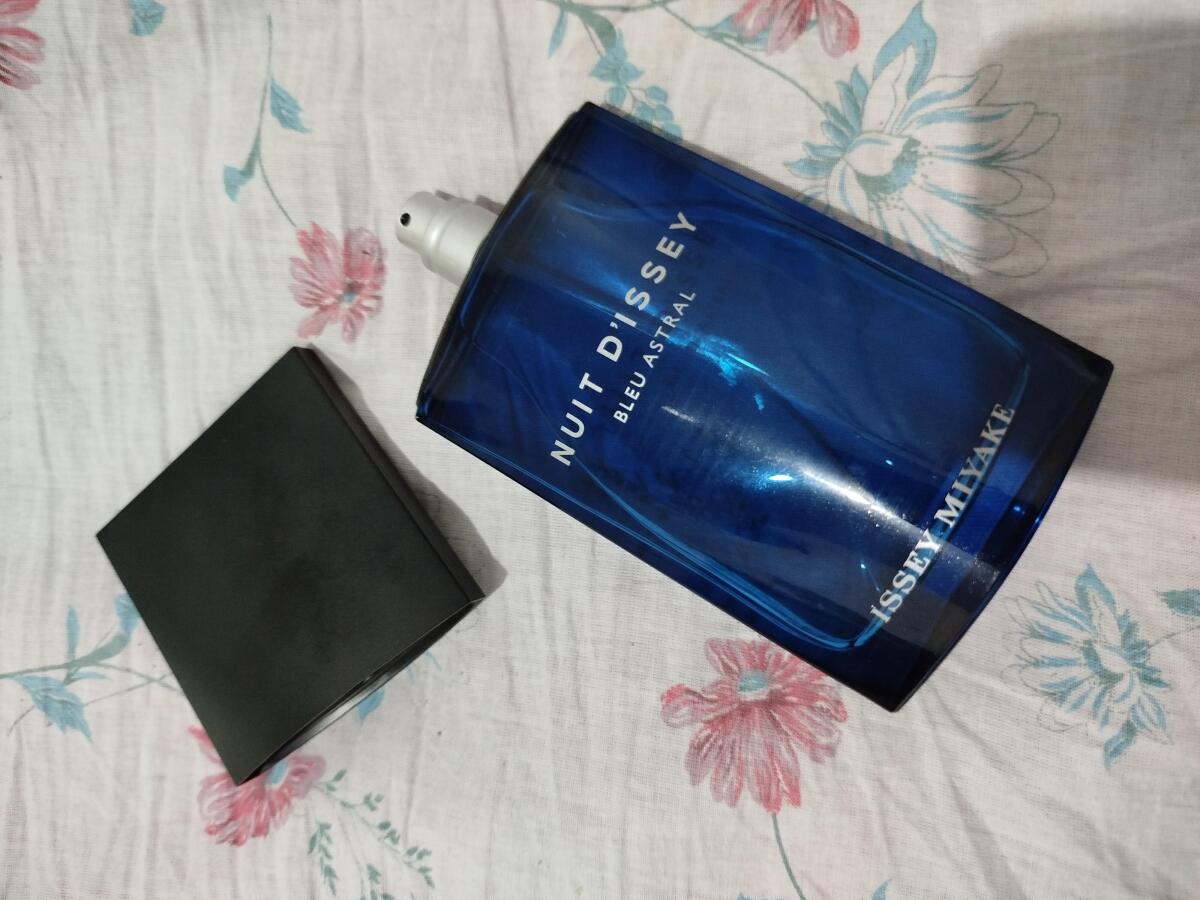 عطر ادکلن نویت دی ایسی بلو آسترال ایسی میاکه - Nuit d'Issey Bleu Astral Issey Miyake - بررسی، قیمت و خرید