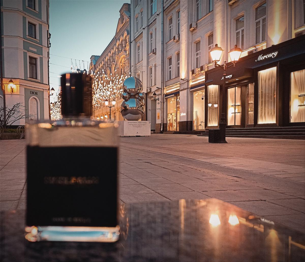 عطر ادکلن سینگل من ماث اند ربیت پرفیومز - Single Man Moth and Rabbit Perfumes - بررسی، قیمت و خرید
