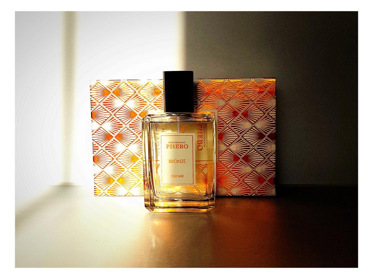عطر ادکلن برنز فیبو - Bronze Phebo - بررسی، قیمت و خرید