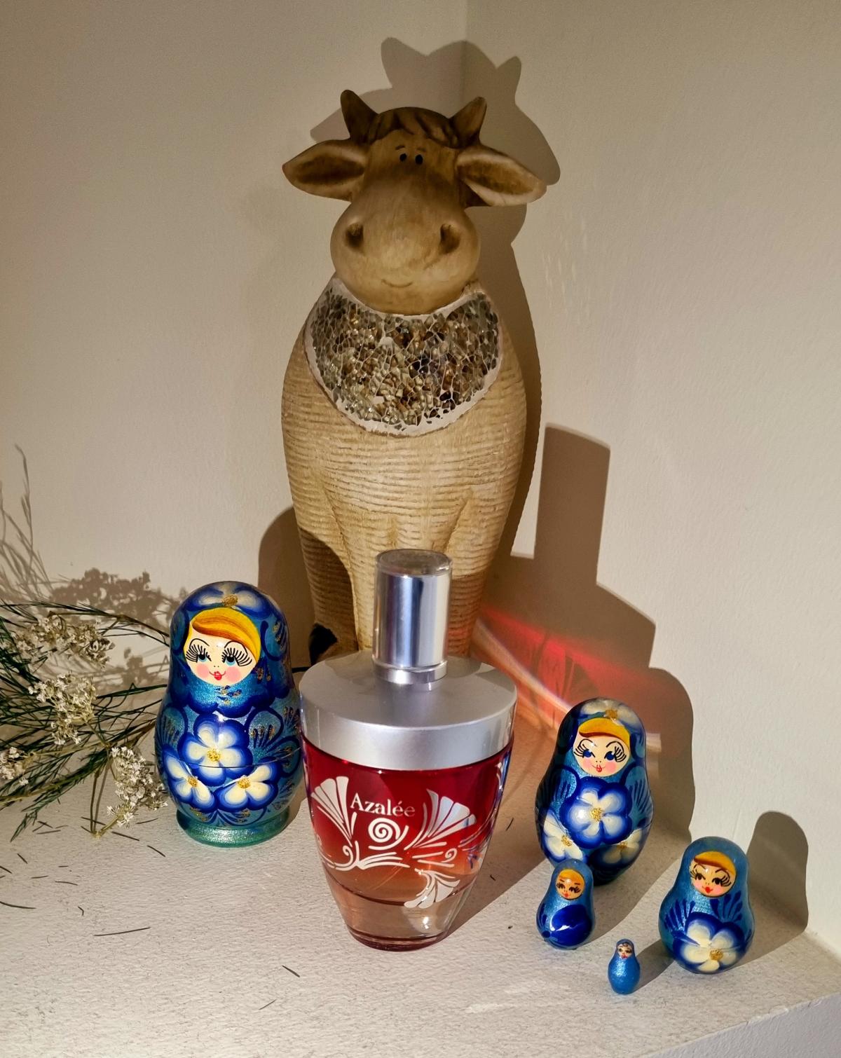 عطر ادکلن آزالی لالیک - Azalee Lalique - بررسی، قیمت و خرید