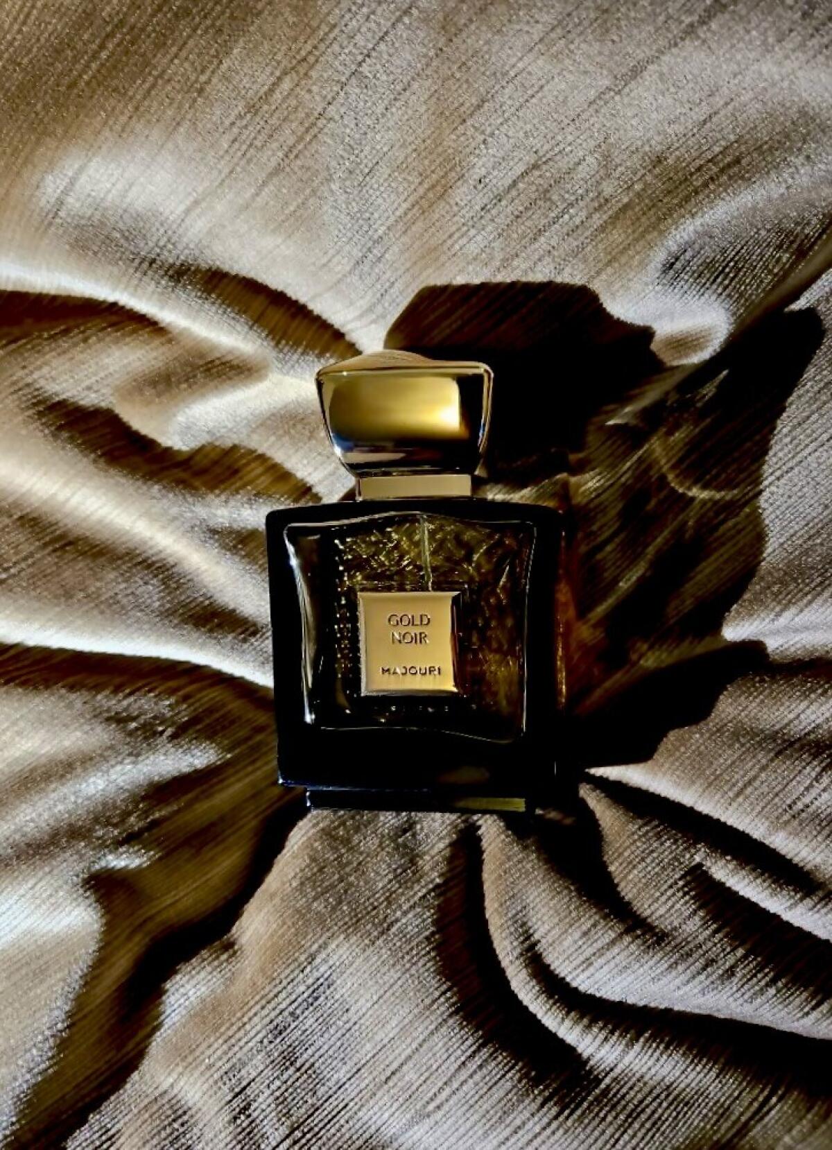 عطر ادکلن گلد نویر ماجوری - Gold Noir Majouri - بررسی، قیمت و خرید