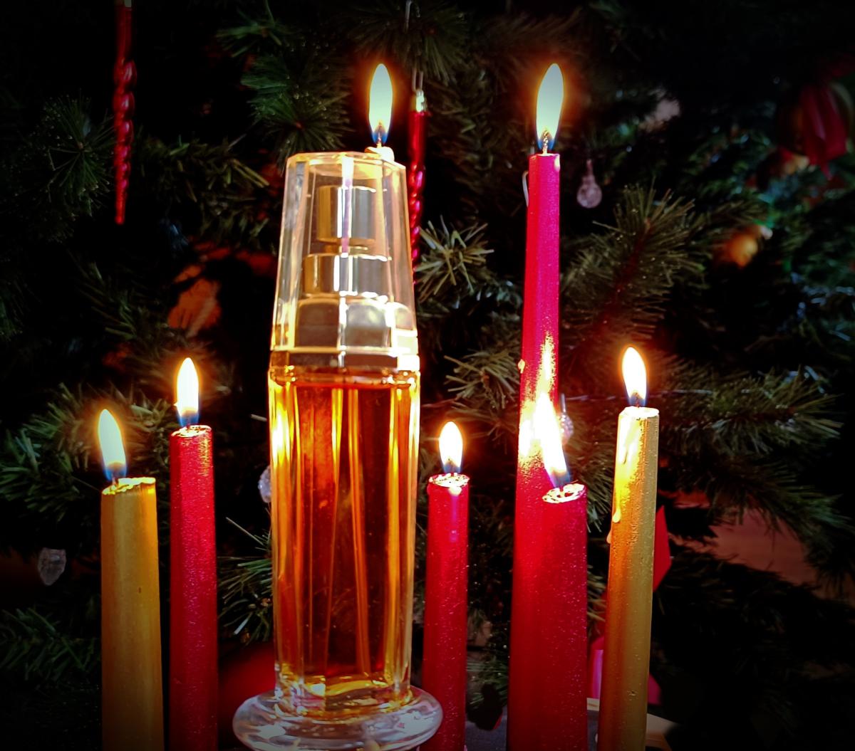 عطر ادکلن انجل‌فایر مری کی - Angelfire Mary Kay - بررسی، قیمت و خرید