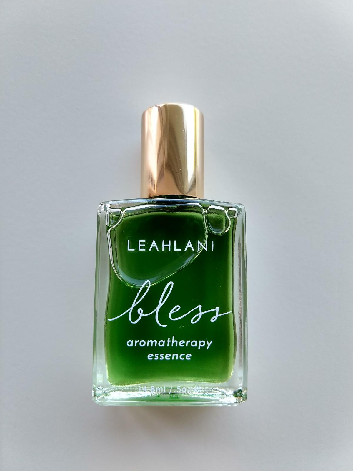عطر ادکلن بلیس آروماتراپی اسنس لیه‌لانی - Bless Aromatherapy Essence LEAHLANI Skincare - بررسی، قیمت و خرید