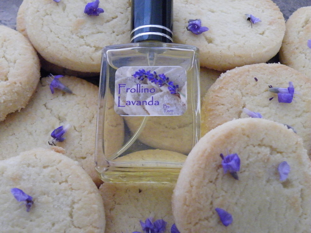 عطر ادکلن فرویلینو لاواندا کایس پرفیومز - Frollino Lavanda Kyse Perfumes - بررسی، قیمت و خرید