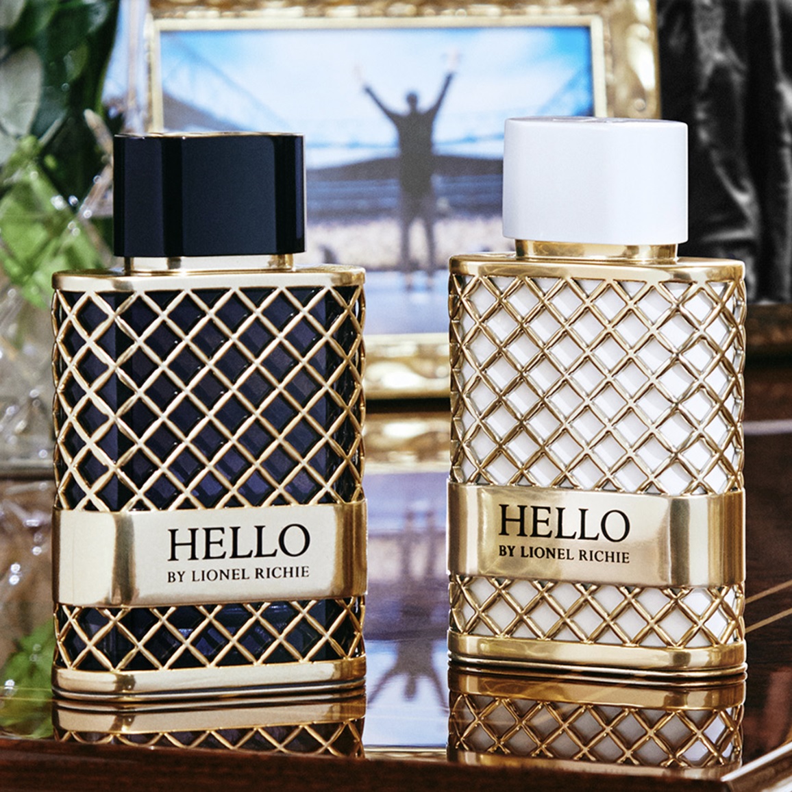 عطر ادکلن هلو بای لایونل ریچی لایونل ریچی - Hello by Lionel Richie Lionel Richie - بررسی، قیمت و خرید