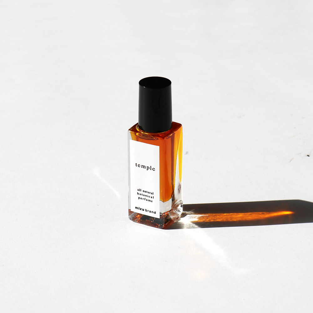 عطر ادکلن تمپل میزو - Temple Mizu - بررسی، قیمت و خرید